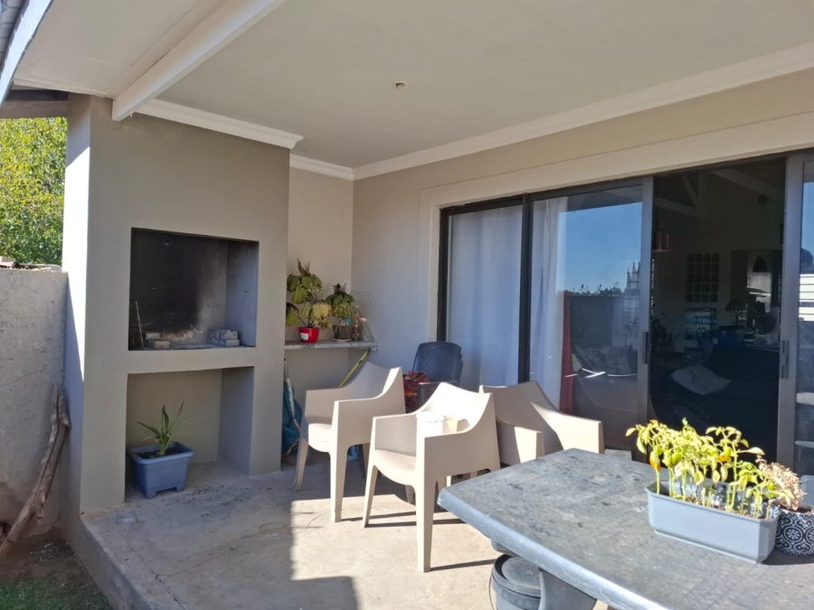 2 Bedroom Property for Sale in Groenvlei Sh Free State